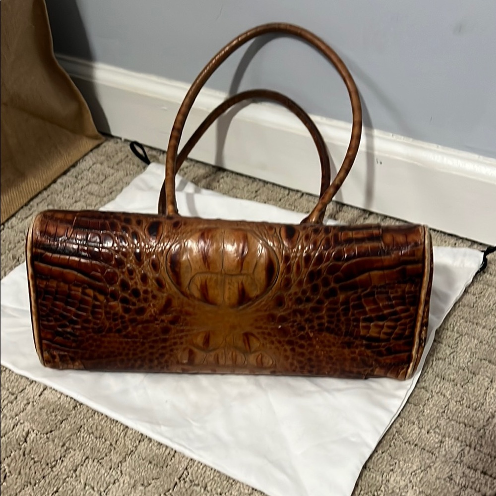 Brahmin Brown Shoulder Bag with Elegant Design - Picture 11 of 11